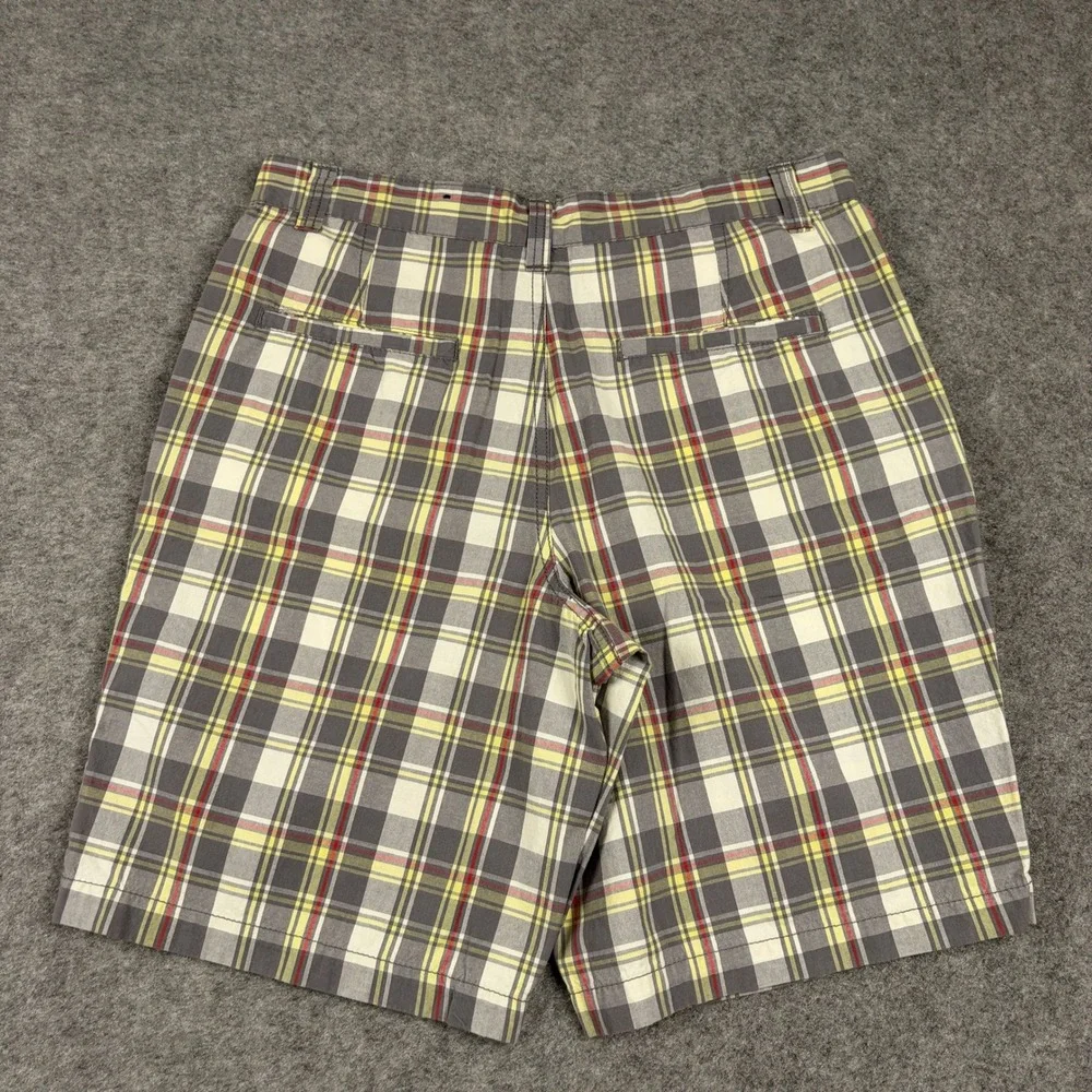 Y2K Faded Glory Plaid Shorts Mens 32 Gray Yellow Tartan Casual Summer Flat Front